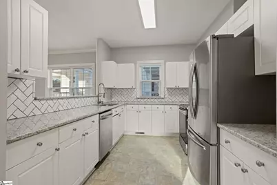 15A Oakhurst Avenue, Greenville, SC 29609 - Photo 10