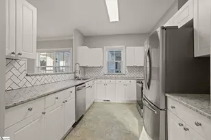 15A Oakhurst Ave, Greenville, SC 29609 - Photo 10