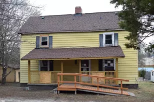 122 W 1st St, Williamston, SC 29697 - Photo 2