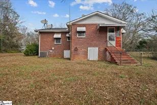 105 Barron St, Union, SC 29379 - Photo 24
