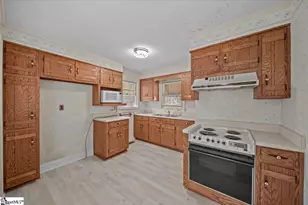 105 Barron St, Union, SC 29379 - Photo 12