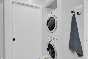 927 S Main St, Greenville, SC 29601 - Photo 16