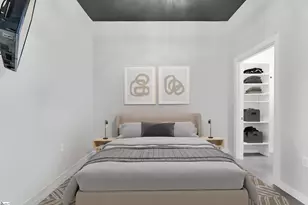 927 S Main St, Greenville, SC 29601 - Photo 4