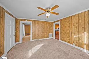 4 Hunt Ave, Liberty, SC 29657 - Photo 6