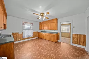 4 Hunt Ave, Liberty, SC 29657 - Photo 8