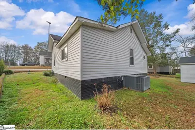 4 Hunt Avenue, Liberty, SC 29657 - Photo 26