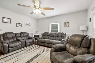 24 S Main St, Startex, SC 29377 - Photo 4