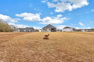 725 E Osprey Ln, Cowpens, SC 29330 - Photo 20