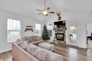 725 E Osprey Ln, Cowpens, SC 29330 - Photo 8