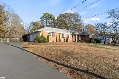 429 Pelzer Highway, Easley, SC 29642 - Photo 32