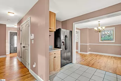 25 Mims Avenue, Greenville, SC 29607 - Photo 12