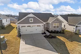 921 Blue Willow Ct, Spartanburg, SC 29302 - Photo 2