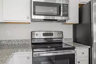 921 Blue Willow Ct, Spartanburg, SC 29302 - Photo 6