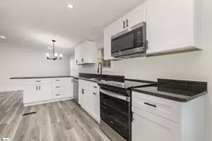 1635 Anderson Ridge Rd, Simpsonville, SC 29681 - Photo 10