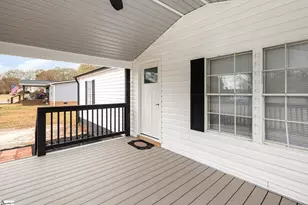 1635 Anderson Ridge Rd, Simpsonville, SC 29681 - Photo 4