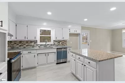 112 Woodmont Circle, Greenville, SC 29605 - Photo 10