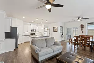 315 Pollyanna Dr, Greenville, SC 29605 - Photo 20