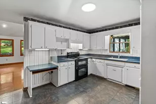 1215 Buck Creek Rd, Chesnee, SC 29323 - Photo 18