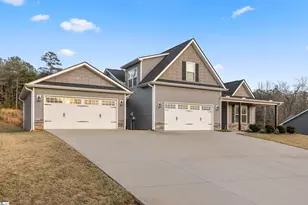 251 Inlet Pointe Dr, Anderson, SC 29625 - Photo 2