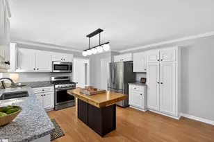 108 Stephens Ln, Greenville, SC 29609 - Photo 14