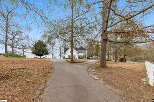 390 Blakely Ave, Piedmont, SC 29673 - Photo 2