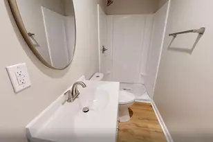 111 Hammett St, Greenville, SC 29609 - Photo 16