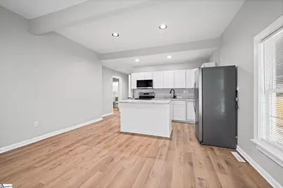 111 Hammett Street, Greenville, SC 29609 - Photo 8