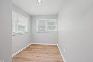 111 Hammett St, Greenville, SC 29609 - Photo 12