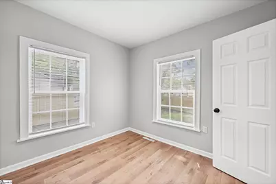 111 Hammett Street, Greenville, SC 29609 - Photo 18