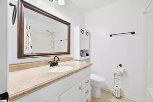 208 Huntington Dr, Anderson, SC 29625 - Photo 22