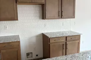 5082 Sunnycreek Dr, Boiling Springs, SC 29316 - Photo 8