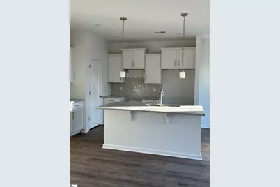 5090 Sunnycreek Drive, Boiling Springs, SC 29316 - Photo 2