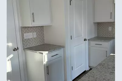 5090 Sunnycreek Drive, Boiling Springs, SC 29316 - Photo 4