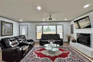 1113 Fox Squirrel Ridge Rd, Pickens, SC 29671 - Photo 8