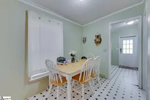 539 Sparrow Rd, Clinton, SC 29325 - Photo 4