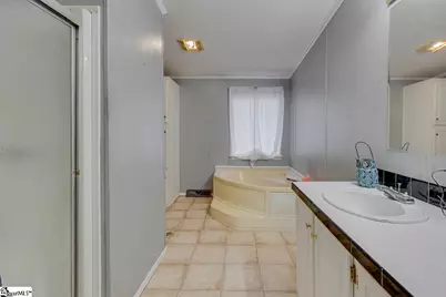 539 Sparrow Road, Clinton, SC 29325 - Photo 16