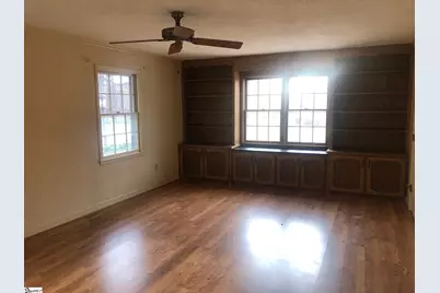 105 Forestdale Drive, Boiling Springs, SC 29316 - Photo 10