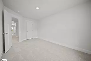 526 W Norvell Ct, Spartanburg, SC 29307 - Photo 16