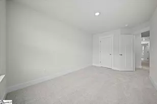 526 W Norvell Ct, Spartanburg, SC 29307 - Photo 18