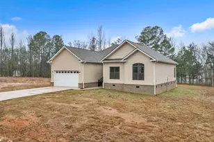 100 Indian Ridge Dr, Laurens, SC 29630 - Photo 2