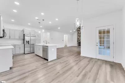 100 Indian Ridge Drive, Laurens, SC 29630 - Photo 4