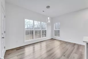 100 Indian Ridge Dr, Laurens, SC 29630 - Photo 6