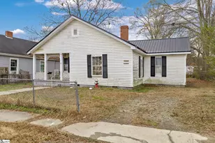 36 Peachtree St, Clinton, SC 29325 - Photo 2