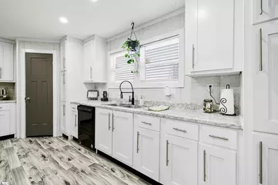 4301 N Old State Hwy 14, Greer, SC 29651 - Photo 12