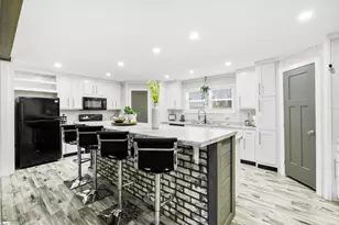 4301 N Old State Hwy 14, Greer, SC 29651 - Photo 10