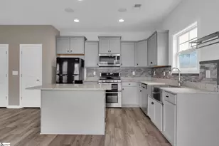 503 Torrington Dr, Duncan, SC 29334 - Photo 8