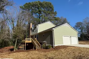 2 Kerry Ct, Spartanburg, SC 29301 - Photo 2