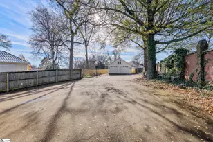 317 W Stone Ave, Greenville, SC 29609 - Photo 40