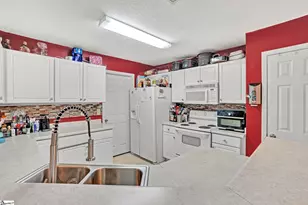 133 Hurst Ave, Anderson, SC 29625 - Photo 18