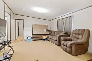 8 Doby Ct, Wellford, SC 29385 - Photo 6